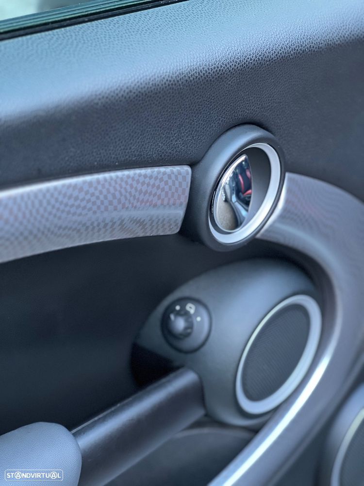 MINI 3 Portas Cooper S - 17