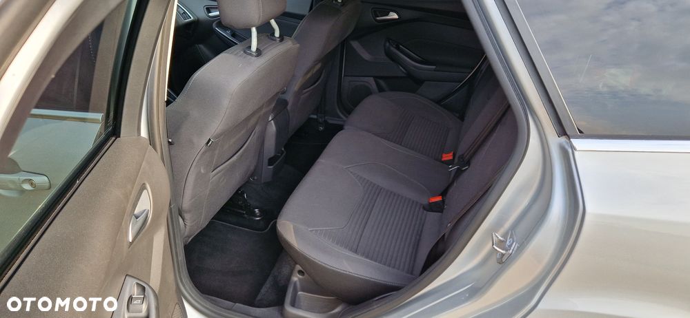 Ford Focus - 11