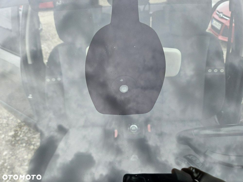 Renault Grand Scenic - 26