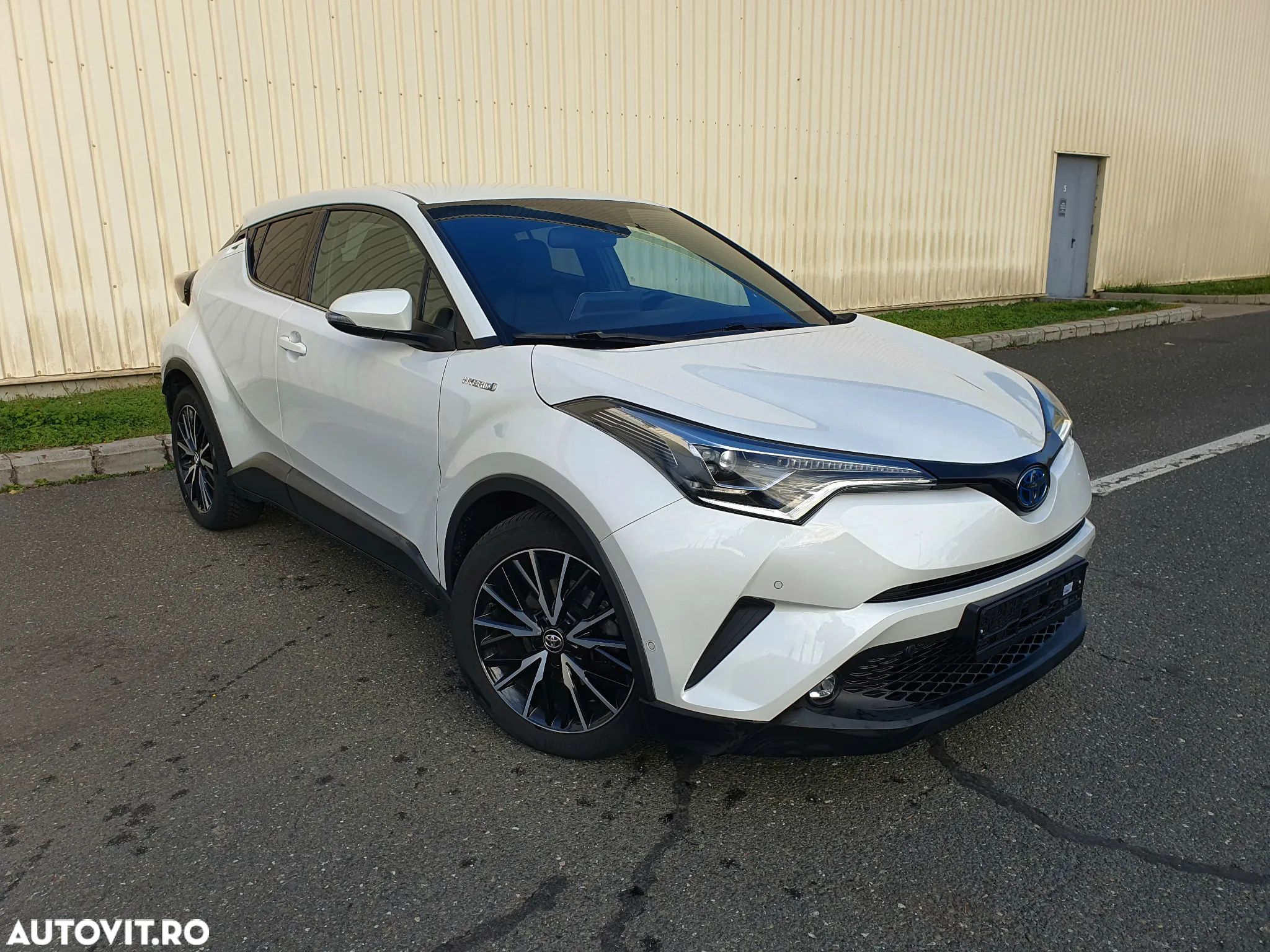 Toyota C-HR - 1