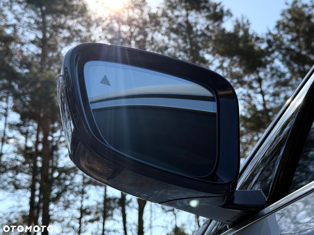 BMW Seria 5 530i Luxury Line - 13