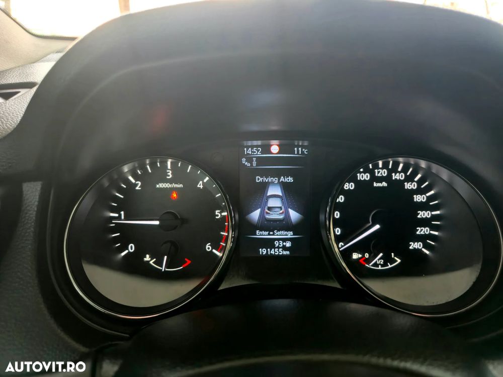 Nissan Qashqai 1.5 DCI TEKNA+ - 11