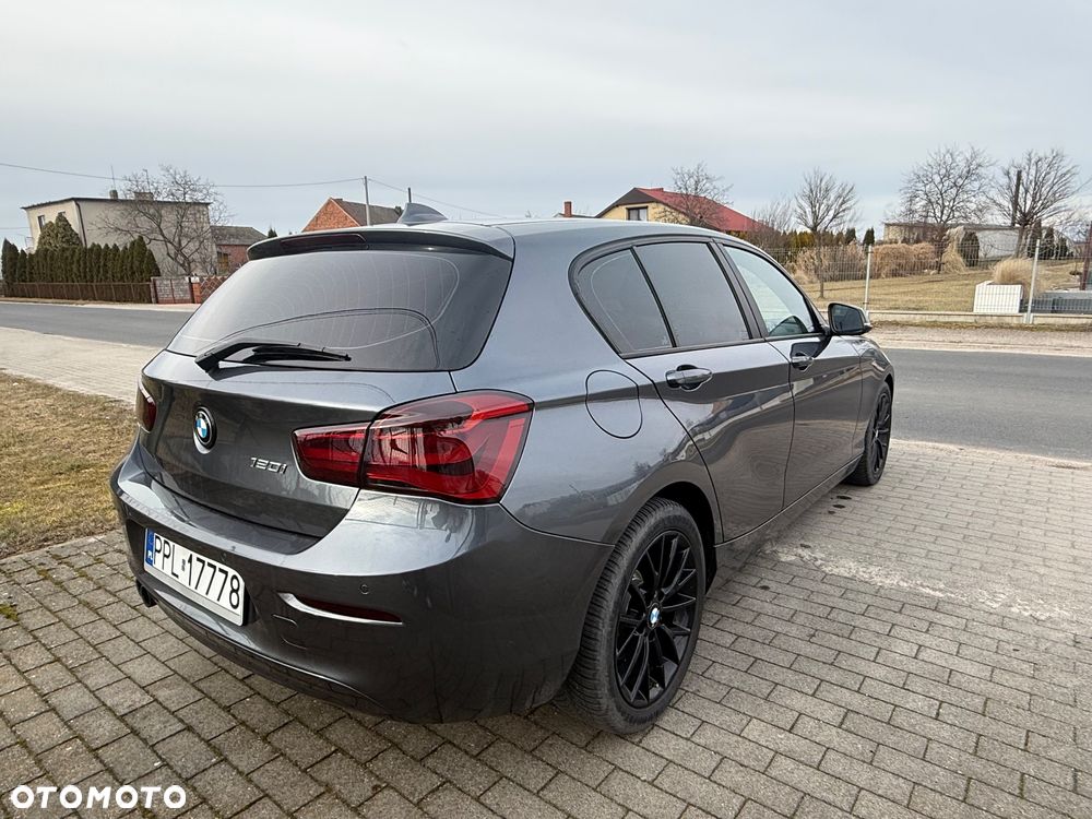 BMW Seria 1 120i - 15