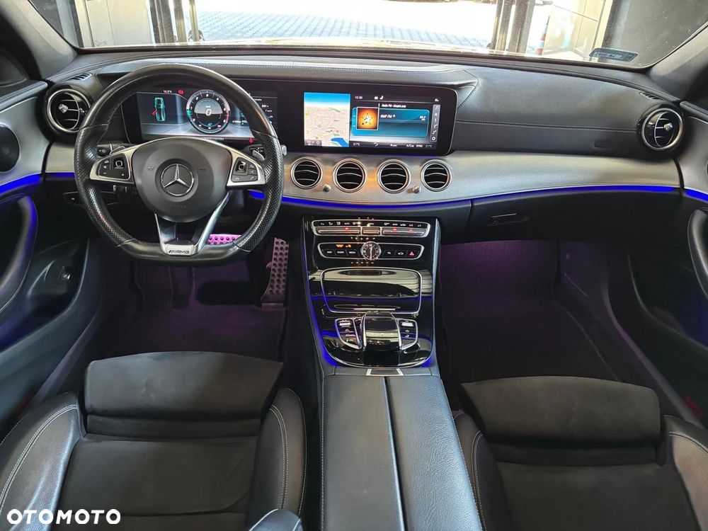 Mercedes-Benz Klasa E 220 d 4-Matic 9G-TRONIC - 7