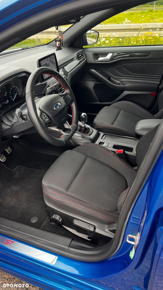 Ford Focus 1.0 EcoBoost mHEV ST-Line - 15