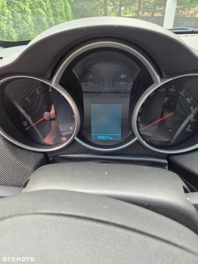 Chevrolet Cruze 1.4 T LT+ - 8