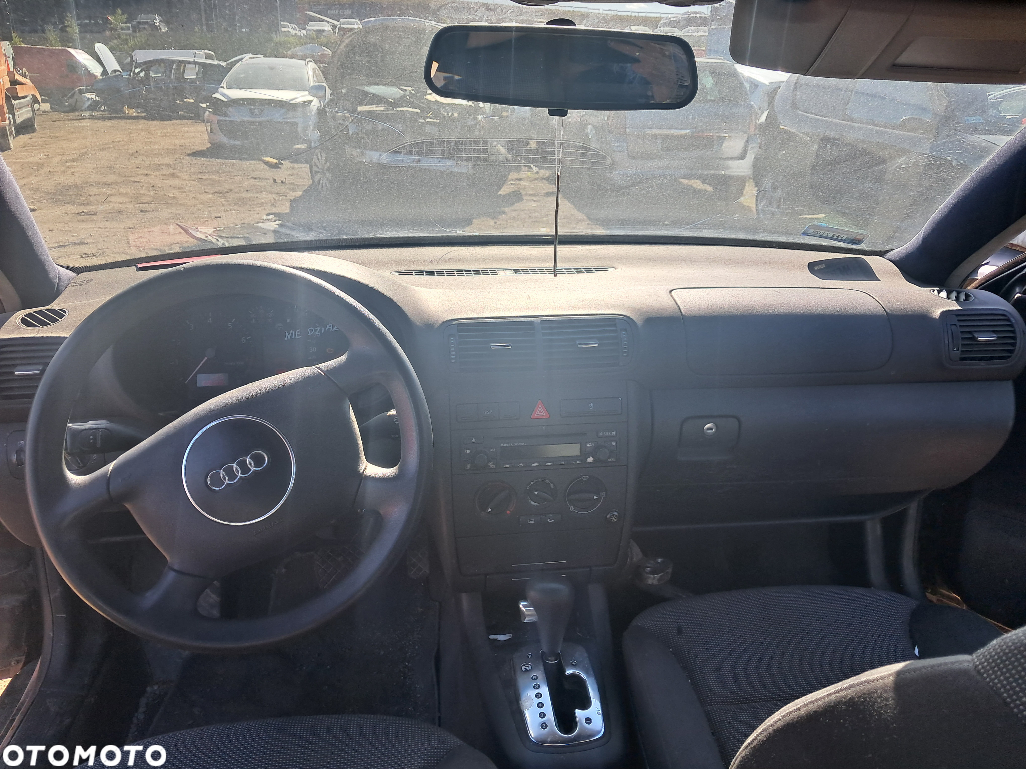 DAWCA CZĘŚCI AUDI A3 8L 2002 1.8 T AUM 5D KL.  LY9B - 12