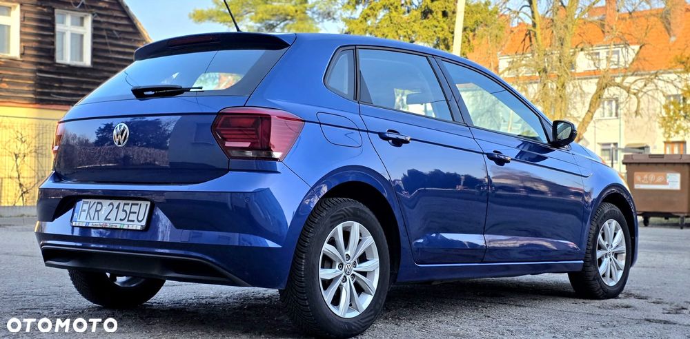 Volkswagen Polo - 8