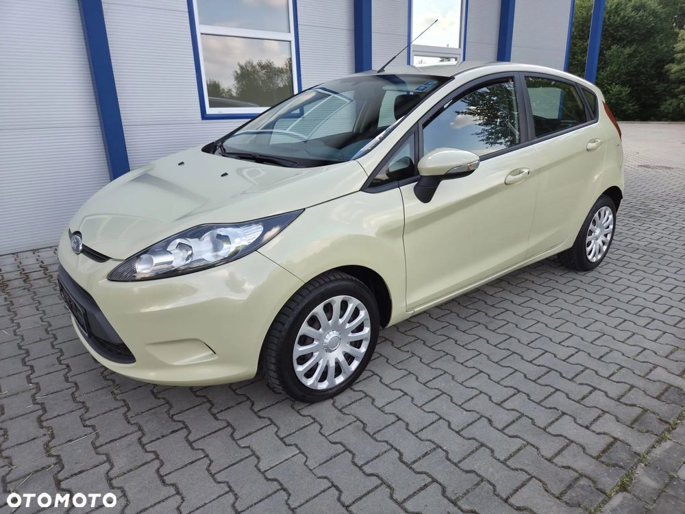 Ford Fiesta 1.25 Celebration - 1