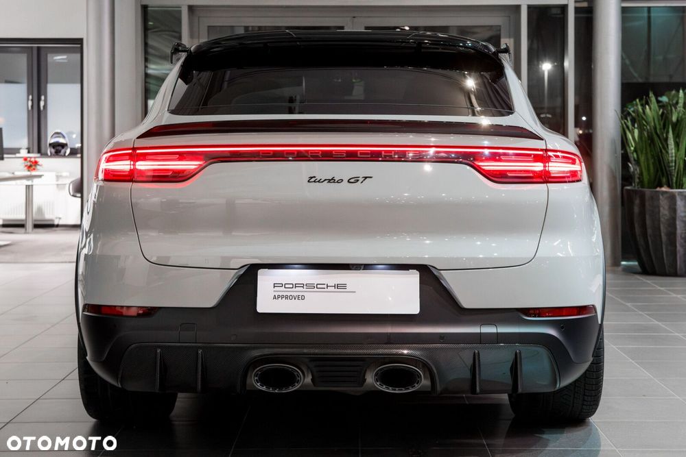 Porsche Cayenne Turbo GT - 6