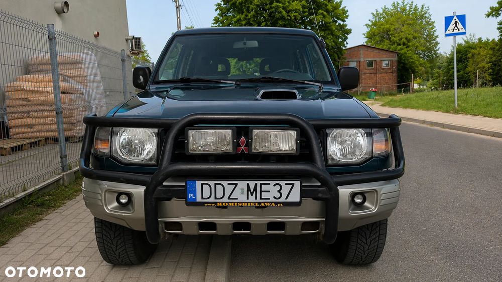 Mitsubishi Pajero - 5