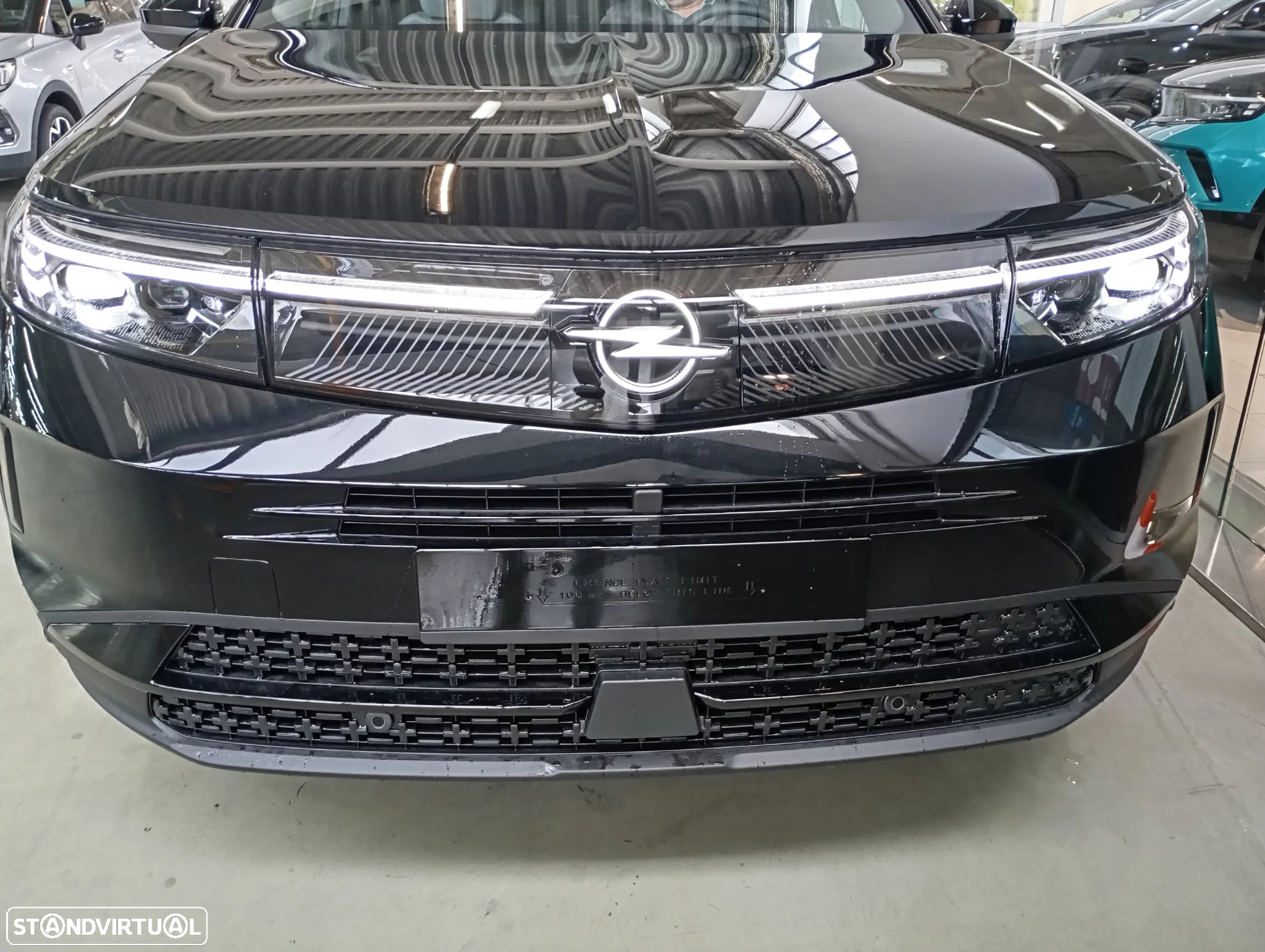 Opel Grandland 1.2 Hybrid GS eDCT - 3