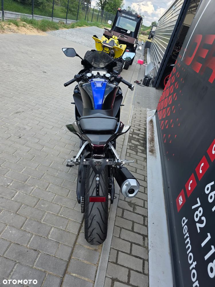 Yamaha YZF - 29