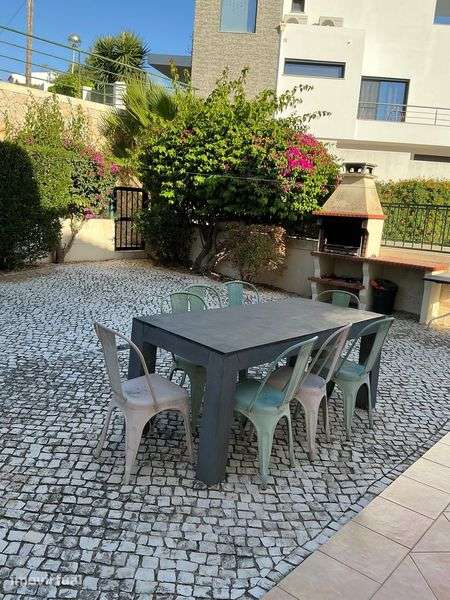 Moradia isolada com 4 quartos e piscina privativa. - Grande imagem: 2/3