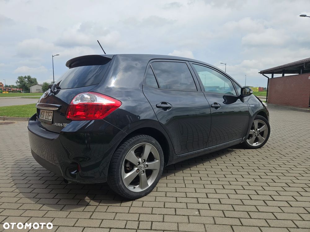 Toyota Auris - 4
