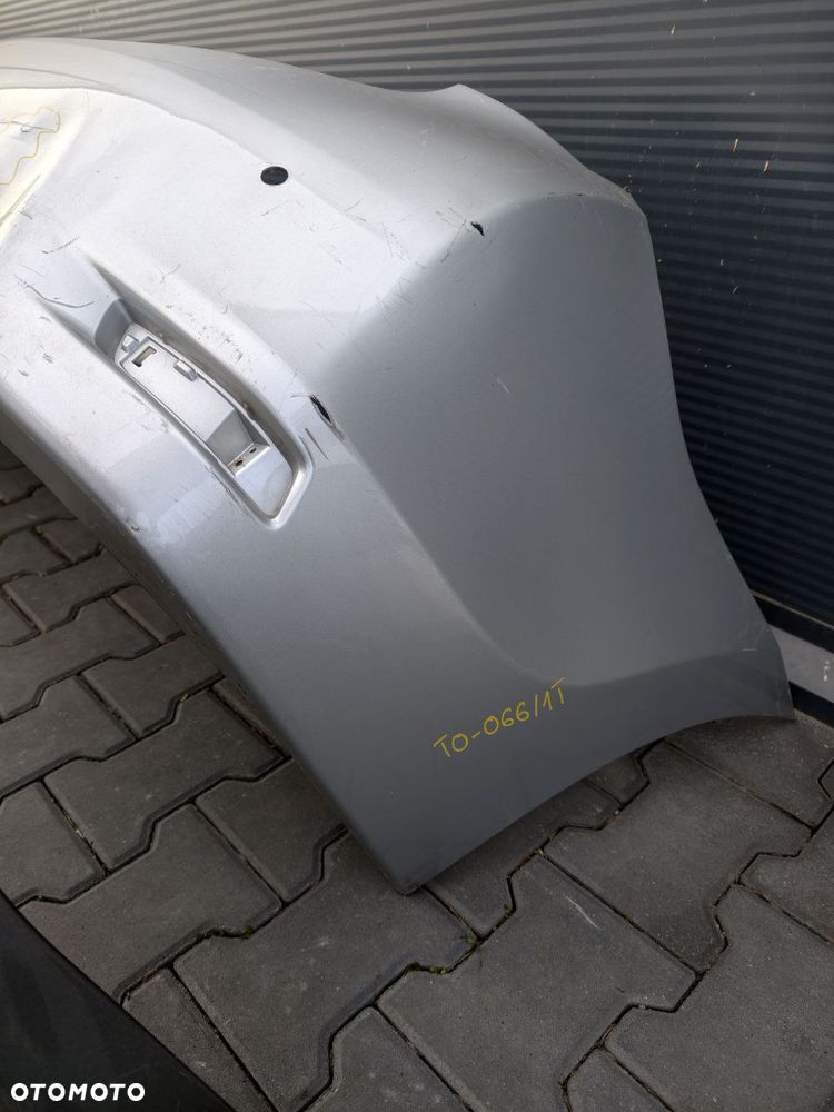 ORYGINALNY ZDERZAK TYLNI TOYOTA Corolla E16 / E18 - 21