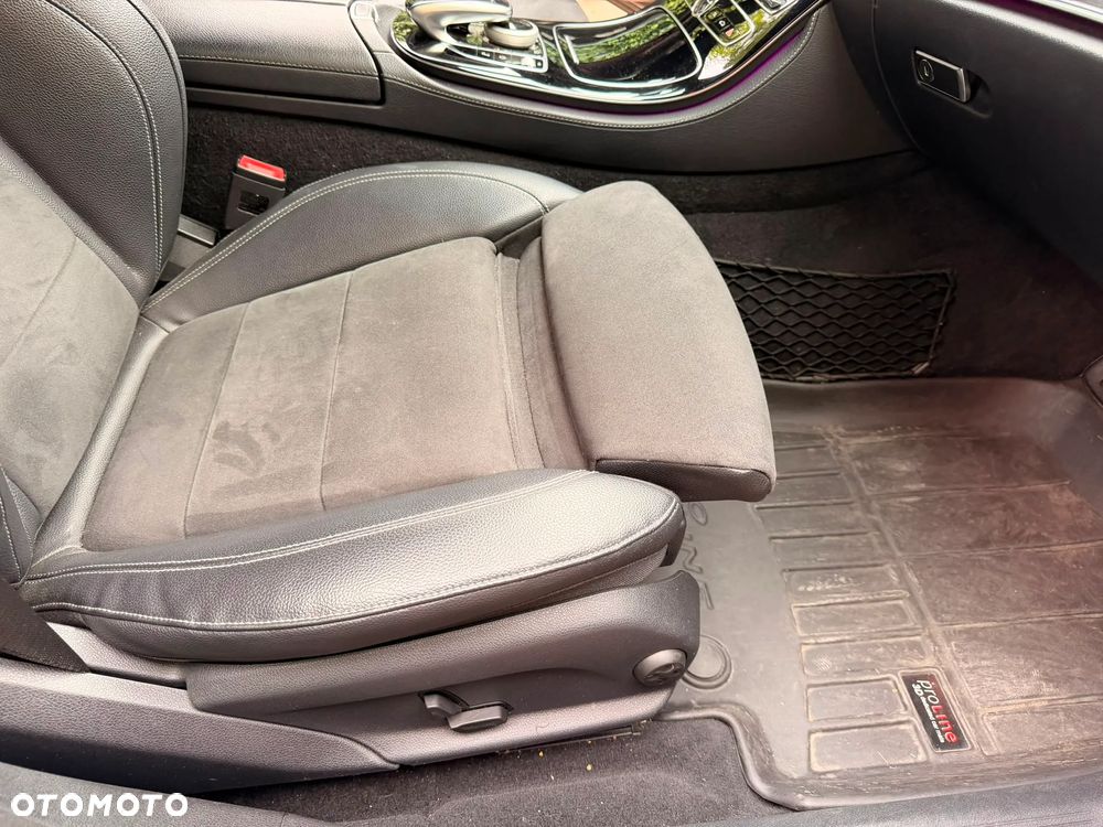 Mercedes-Benz Klasa E 220 d 9G-TRONIC - 21