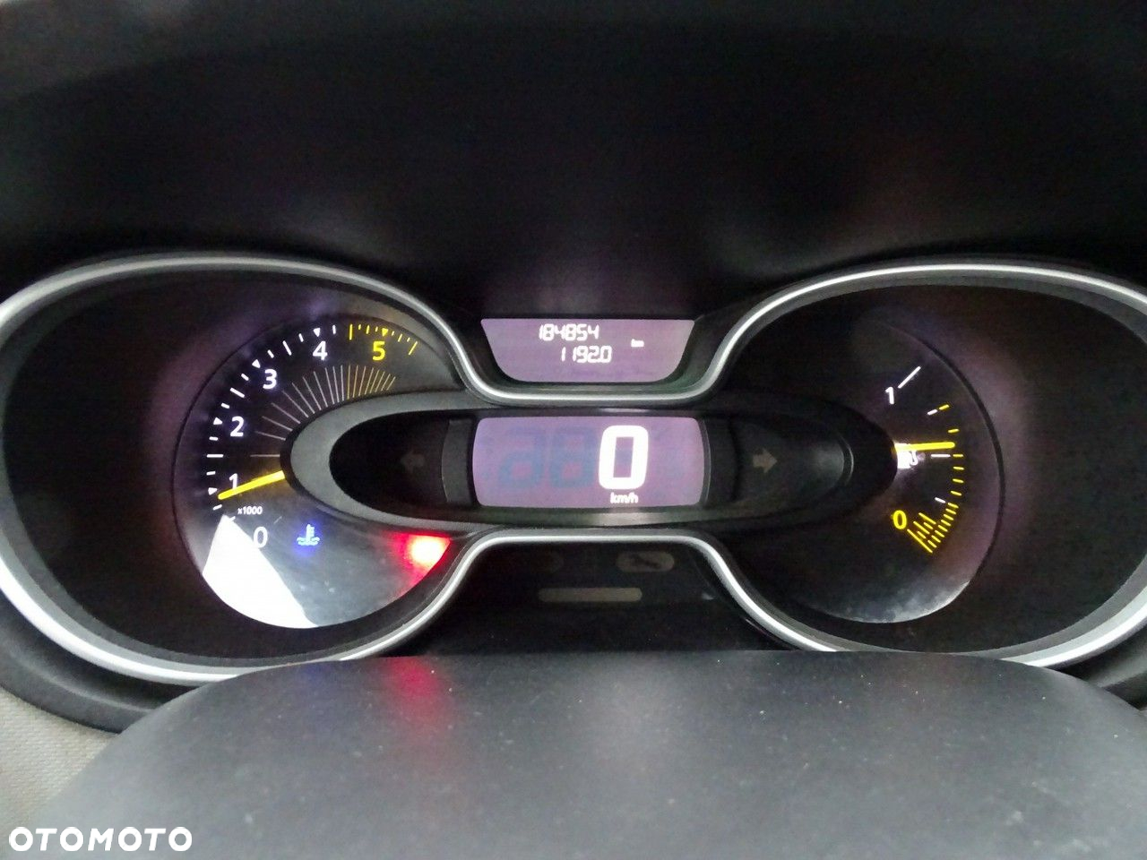 Renault Trafic - 10