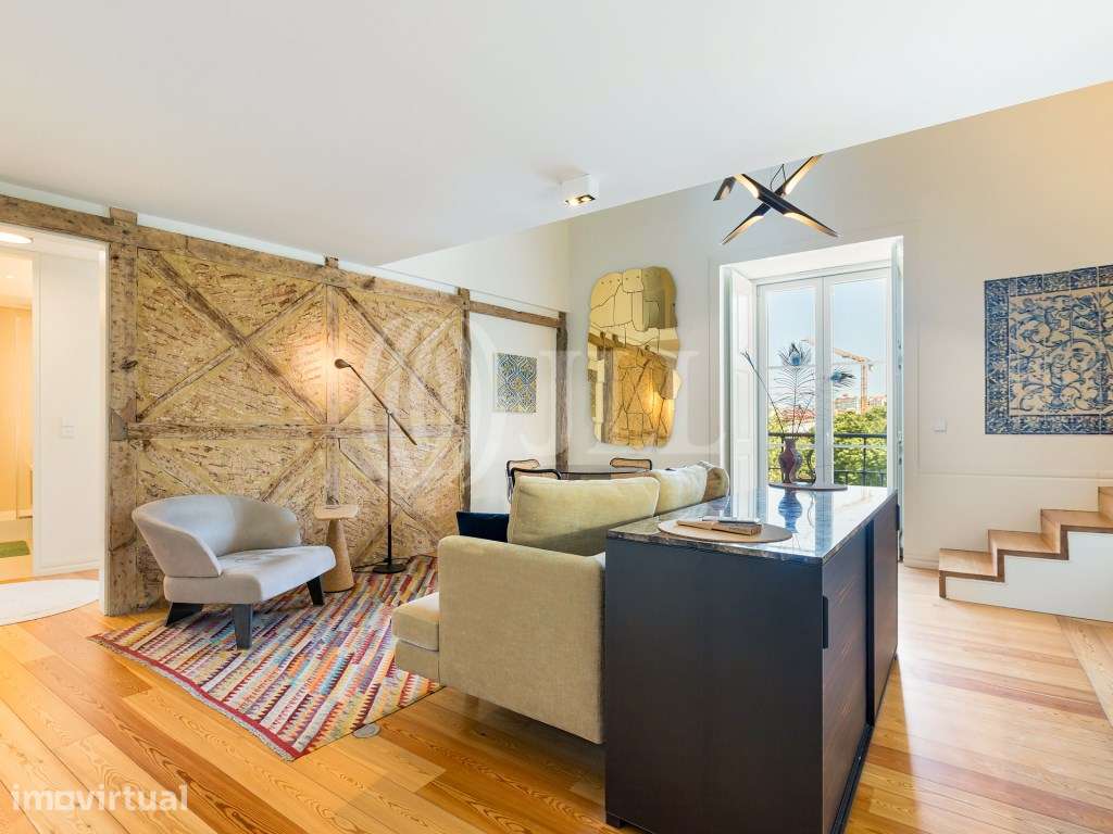 Apartamento T2+1 duplex, no Solar de Santana, Lisboa - Grande imagem: 2/30