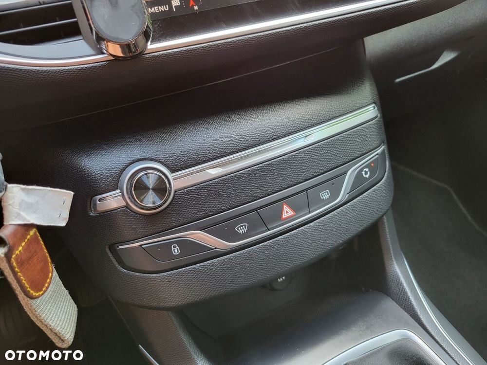 Peugeot 308 - 35
