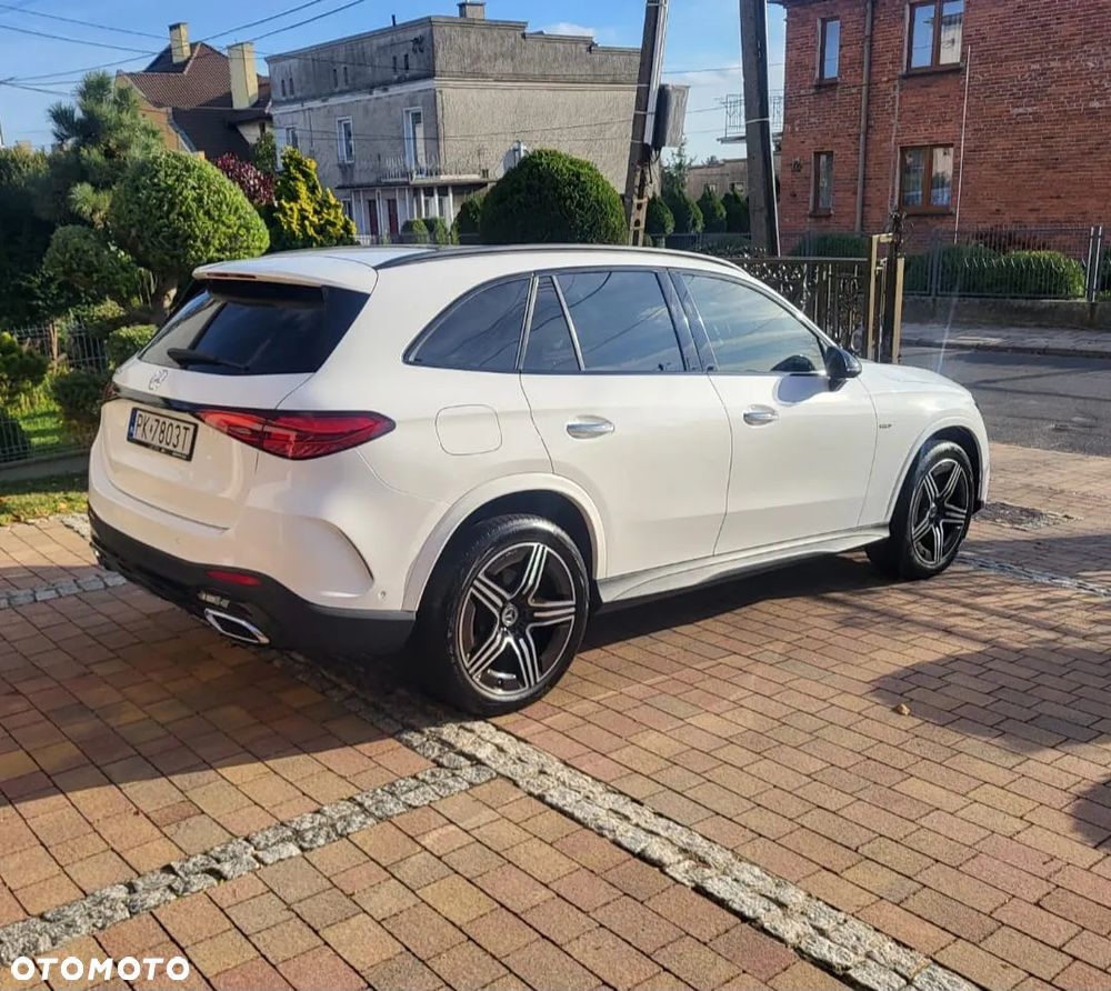 Mercedes-Benz GLC - 2