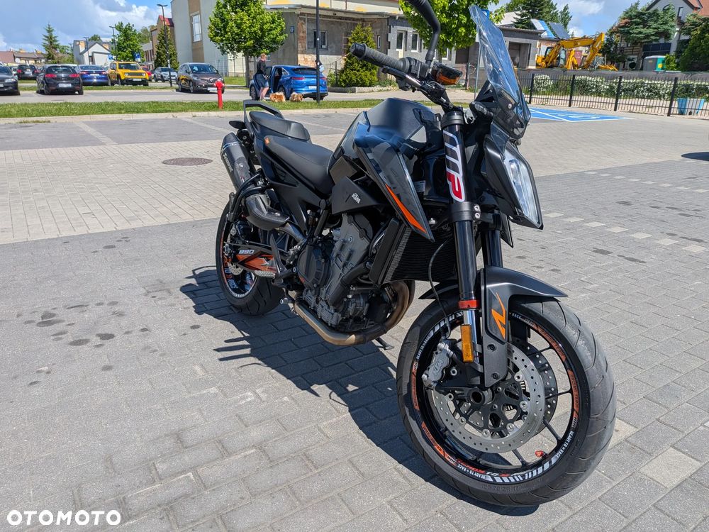 KTM DUKE 890 - 9