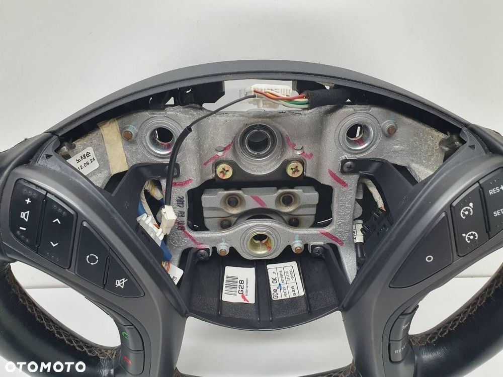 KIEROWNICA MULTIFUNKCJA HYUNDAI I30 COUPE 2013 EUROPA - 7