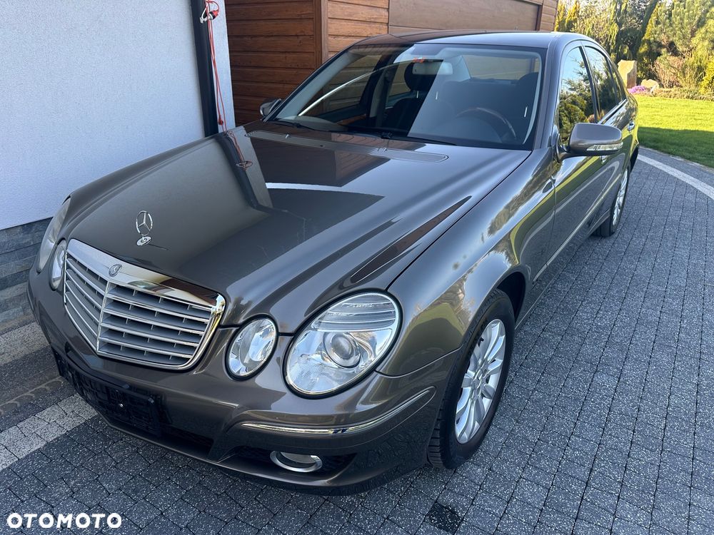 Mercedes-Benz Klasa E 350 7G-TRONIC Elegance - 18
