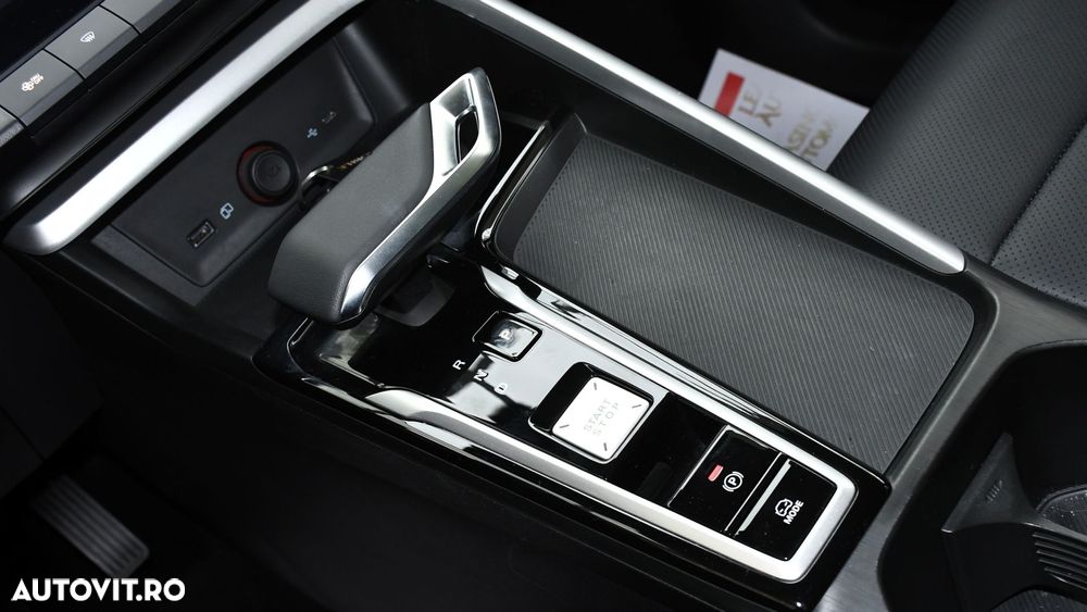 MG ZS HEV Hybrid+ Luxury - 22