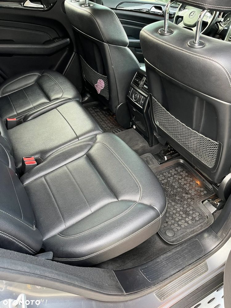 Mercedes-Benz ML - 18