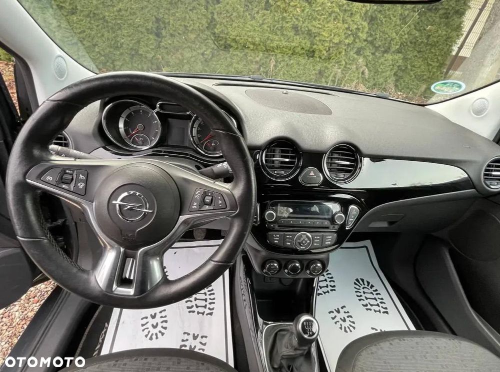 Opel Adam 1.2 - 9