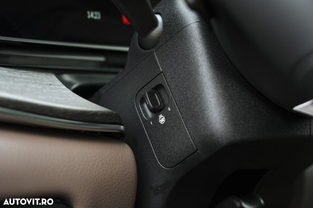 Mercedes-Benz V - 29