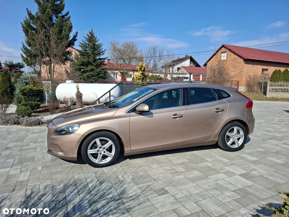 Volvo V40 D2 Kinetic - 3
