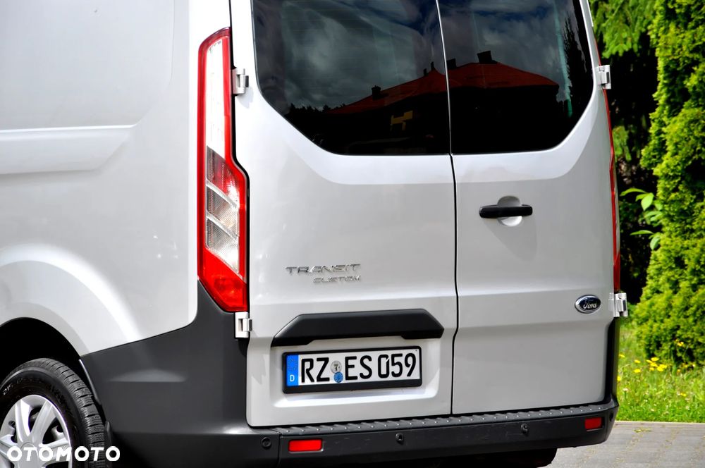 Ford Transit Custom 290 L1H1 Limited - 26