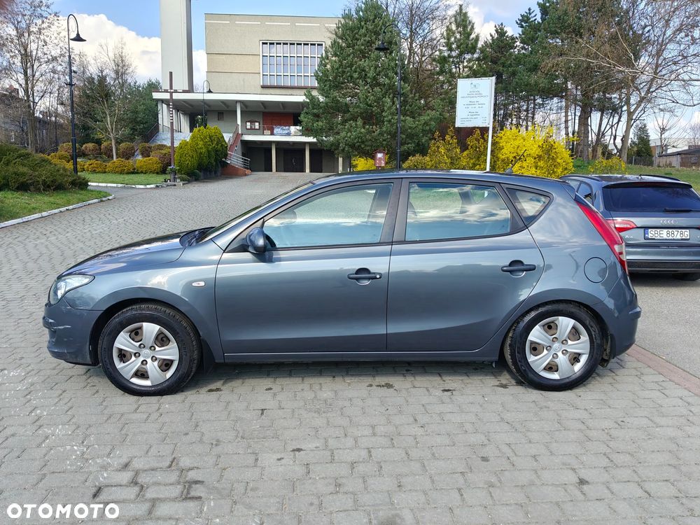 Kia Ceed - 14