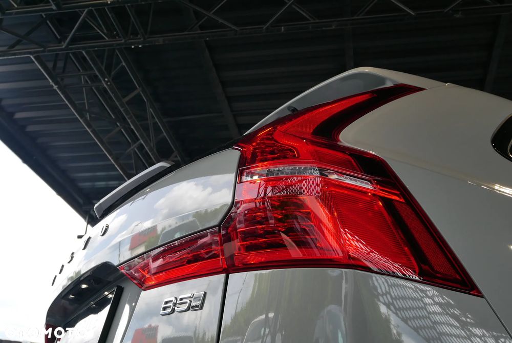 Volvo XC 60 B5 B AWD Geartronic Inscription - 36