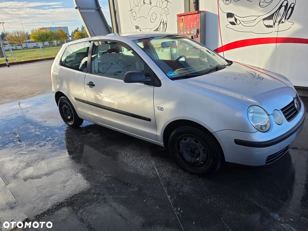 Volkswagen Polo 2003 photo 3