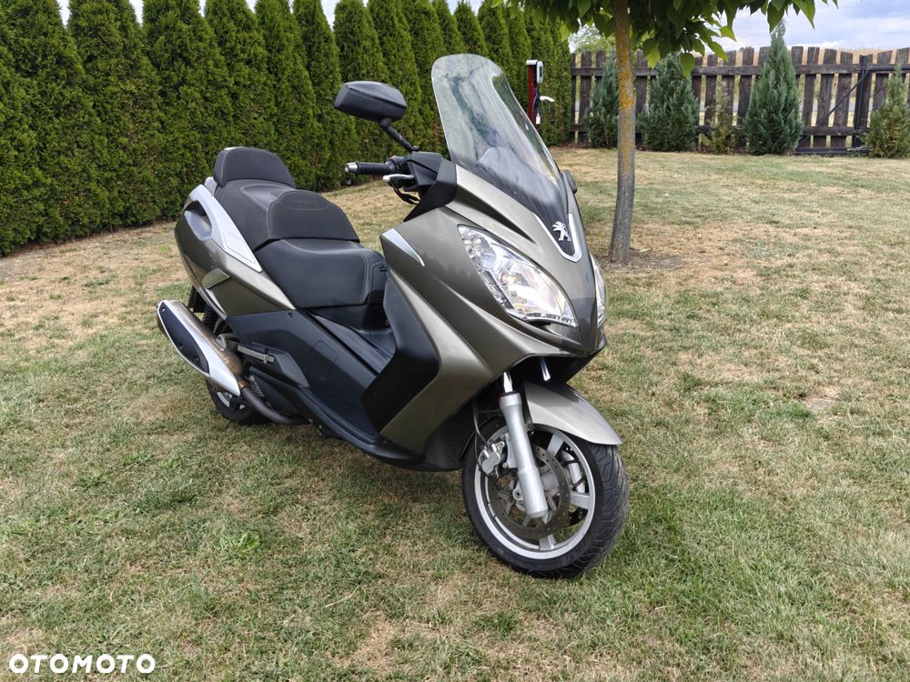 Peugeot Satelis - 1