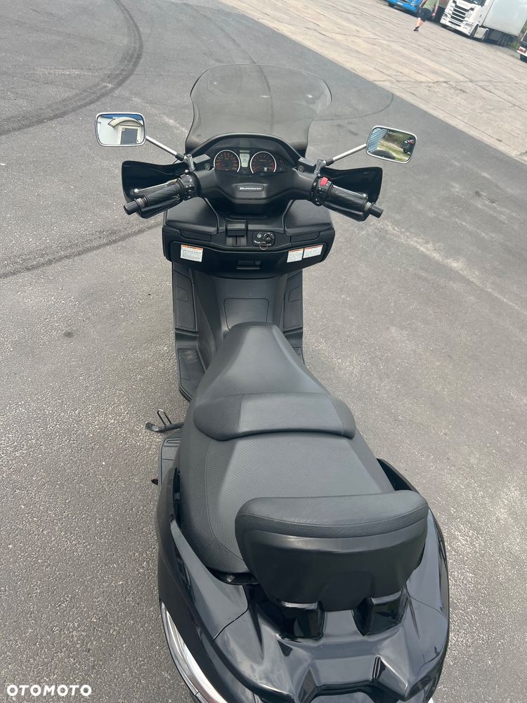 Suzuki Burgman - 3