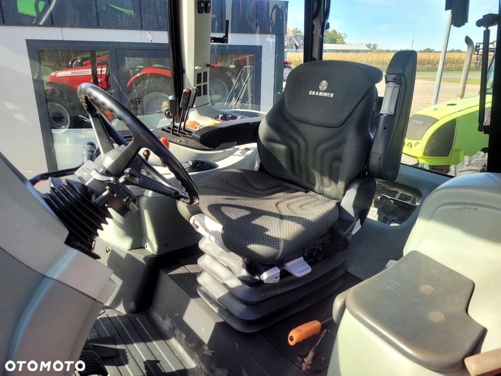 Massey Ferguson 5465 Dyna-4 - 11