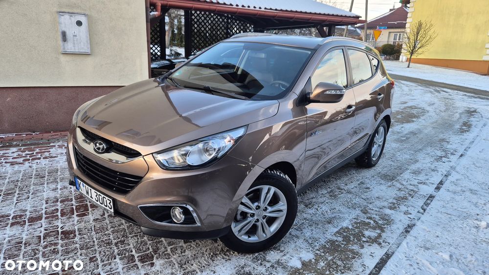 Hyundai ix35 1.7 CRDi 2WD blue Finale Gold - 6