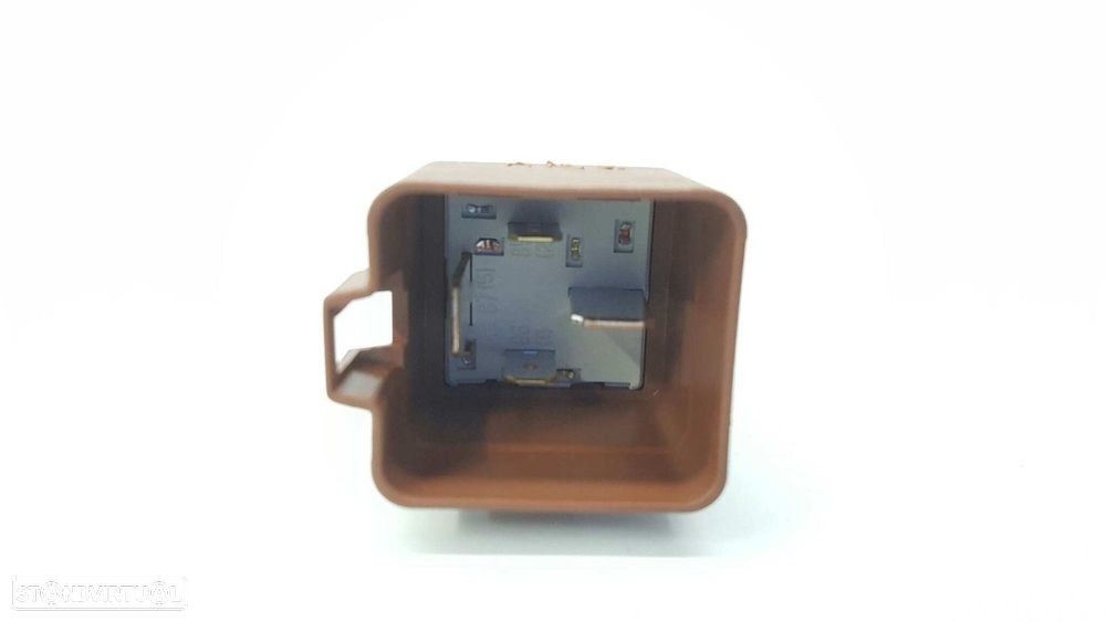 RELÉ CITROEN DS7 CROSSBACK (X74) - 2