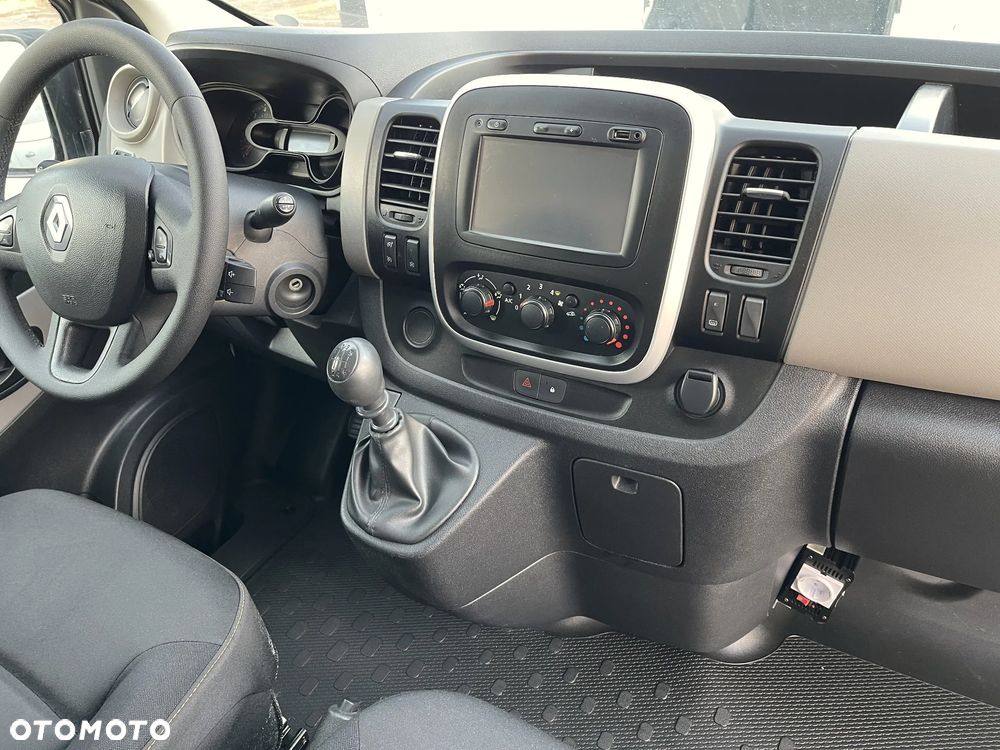 Renault Trafic L2H1 - 24