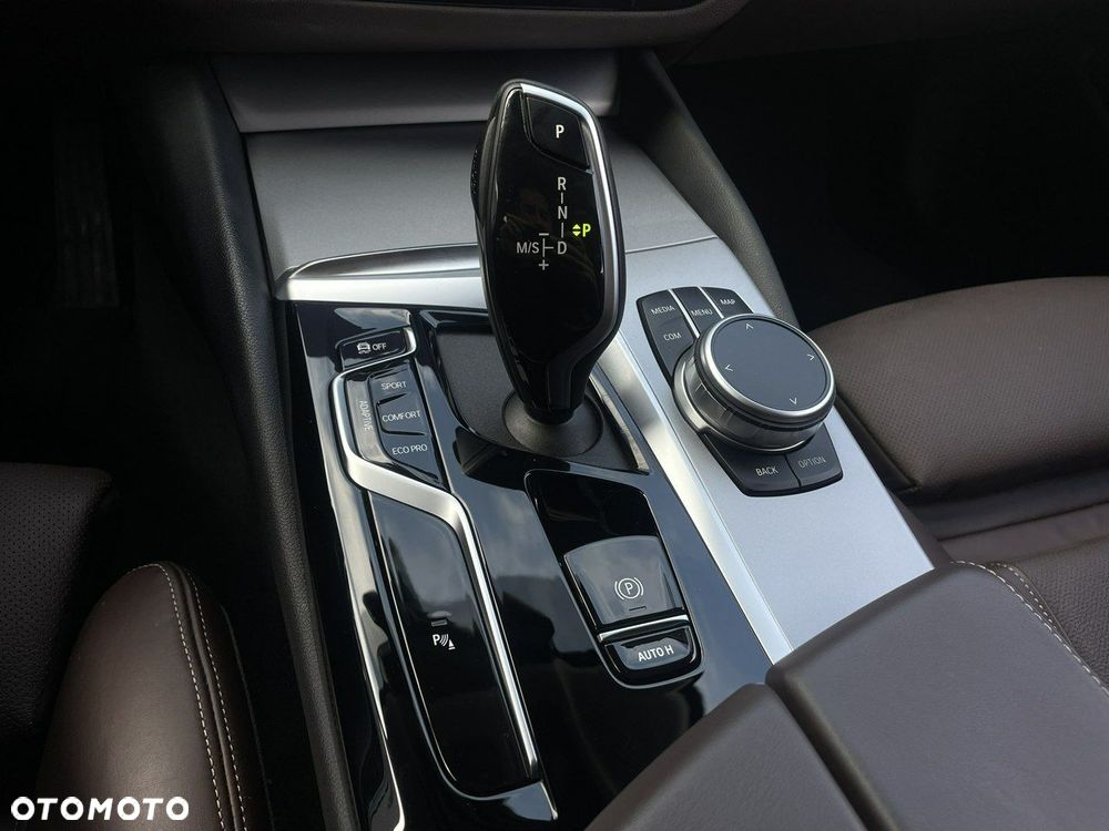 BMW Seria 5 - 11