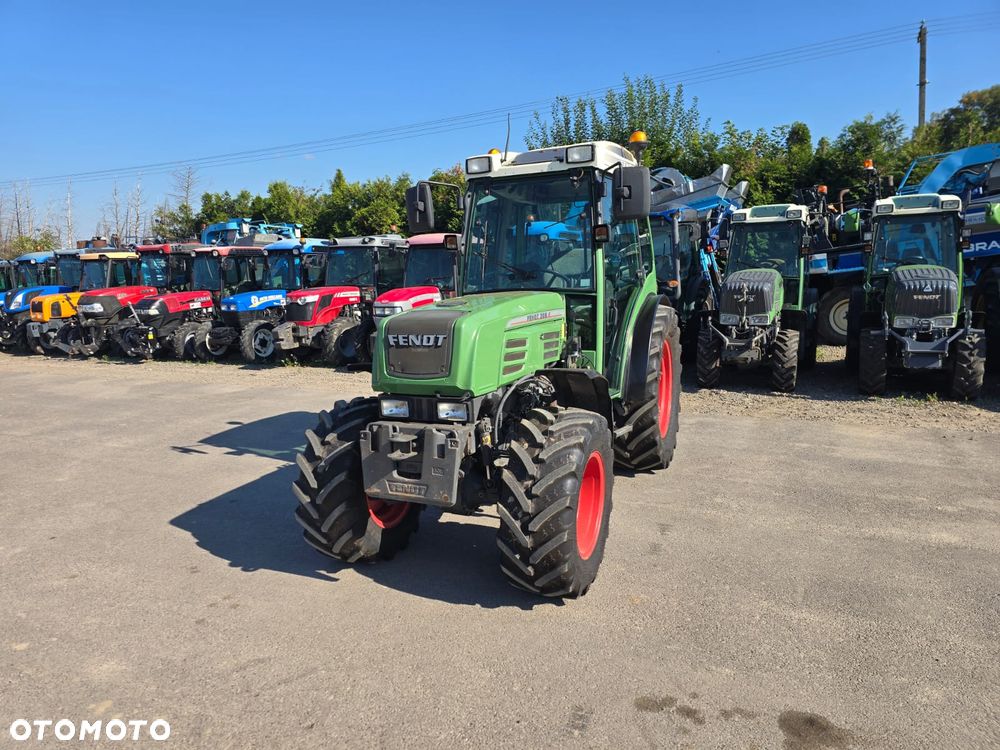 Fendt 209F - 3