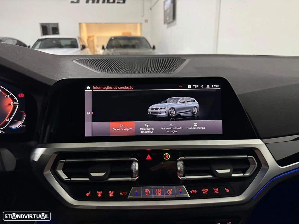 BMW 320 d Touring Pack M Auto - 27