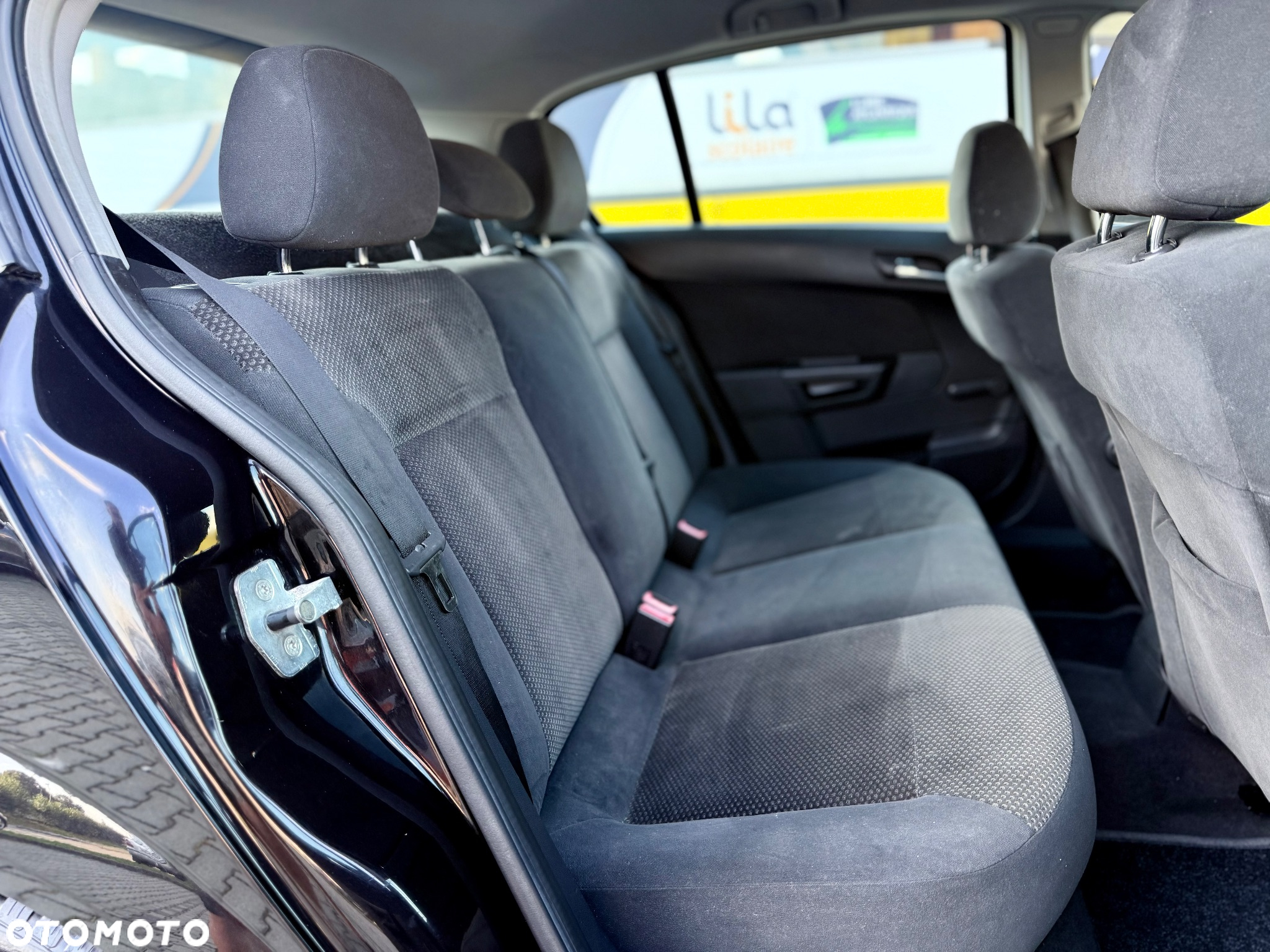 Opel Astra II 1.8 Elegance - 11