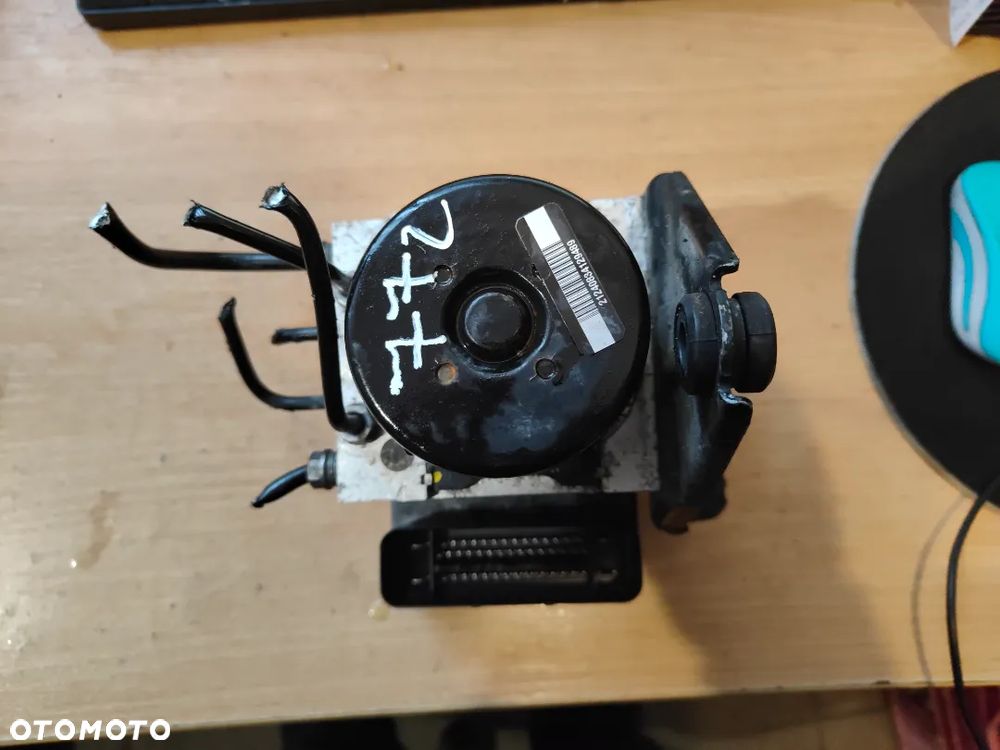 Pompa hamulcowa Volkswagen Golf VI 1K0907379AH - 3