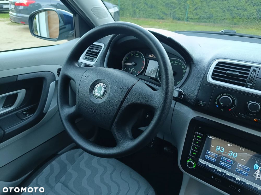 Skoda Fabia 1.2 HTP STYLE EDITION - 15