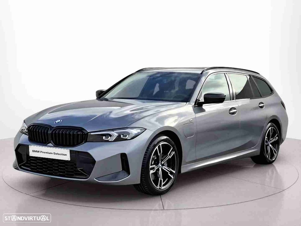 BMW 320 e Touring Auto - 1